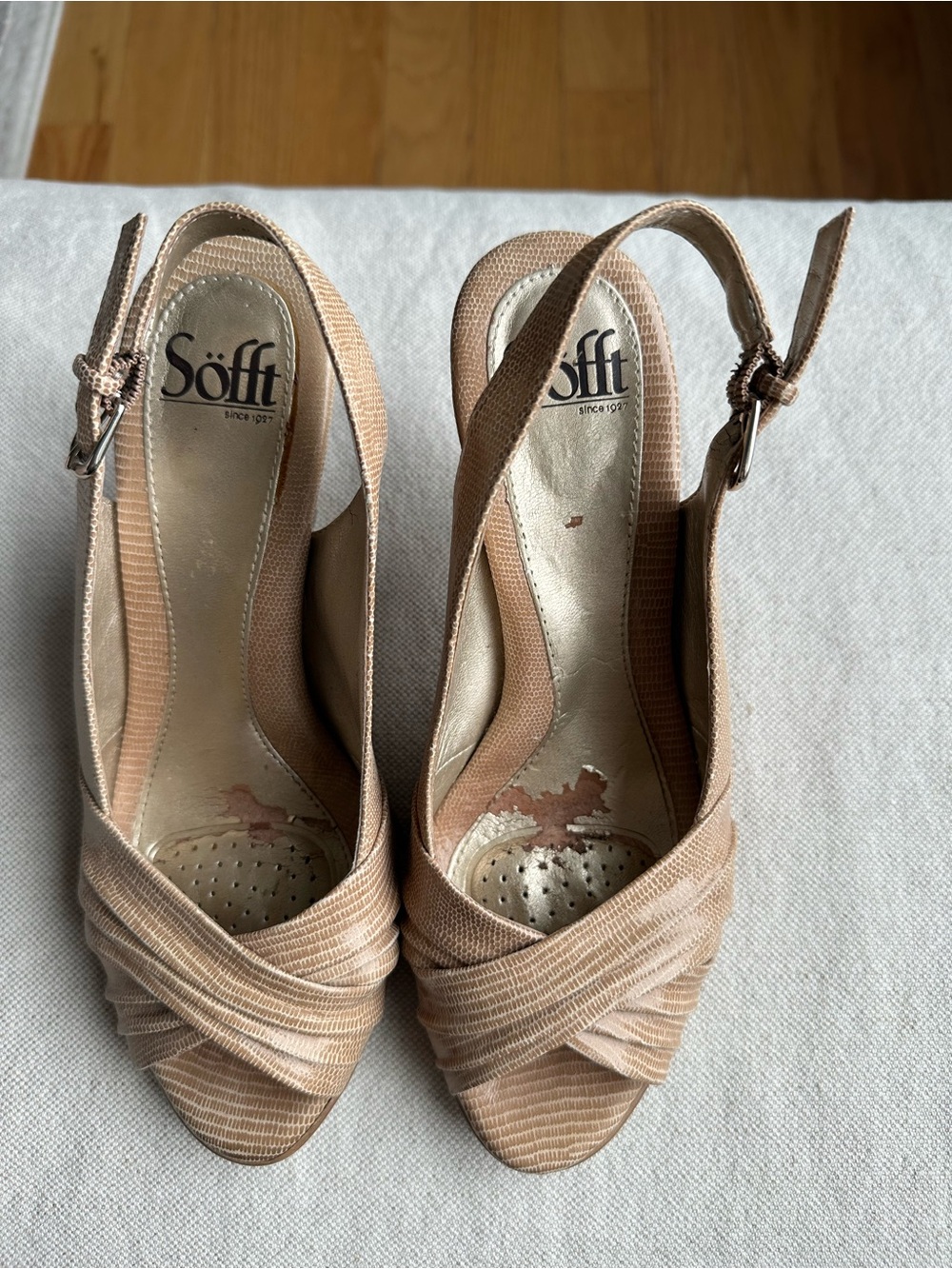 Söfft Beige/Tan Peep-Toe Slingback Heels